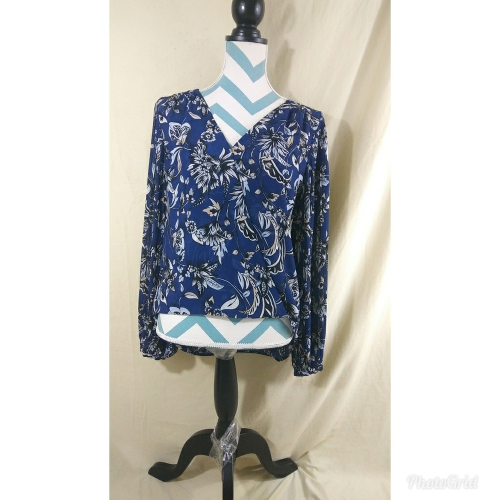 White House Black Market Size 6 Women Blouse